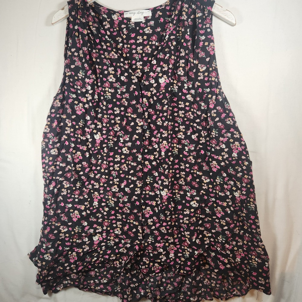 In Every Story Floral Button Down Sleeveless Blouse Black Pink Plus Size 3X